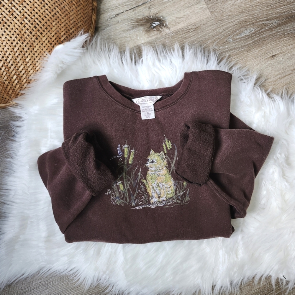 Northern Reflection Brown Kitty Crewneck